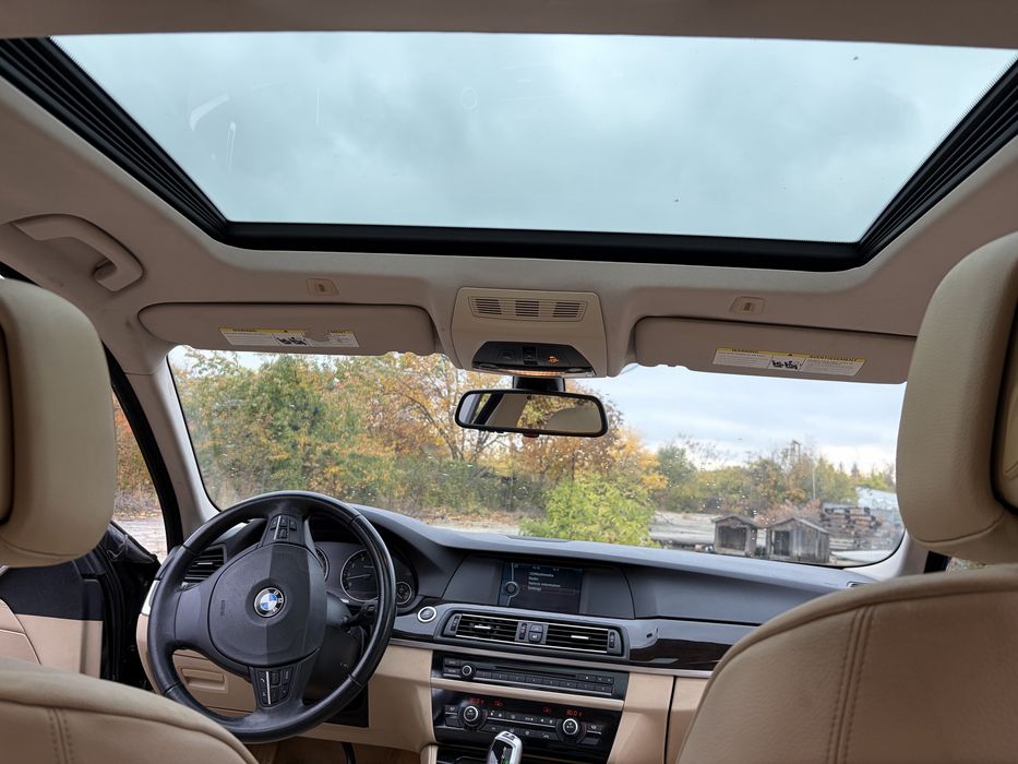 BMW 528i F10 2011