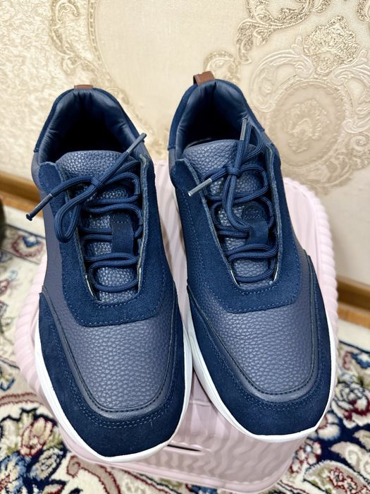 Продам Борцовку Loro Piana, 41