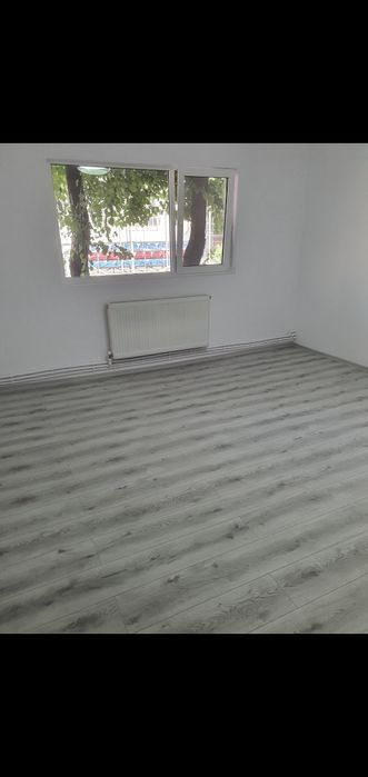 Vand apartament 2 camere