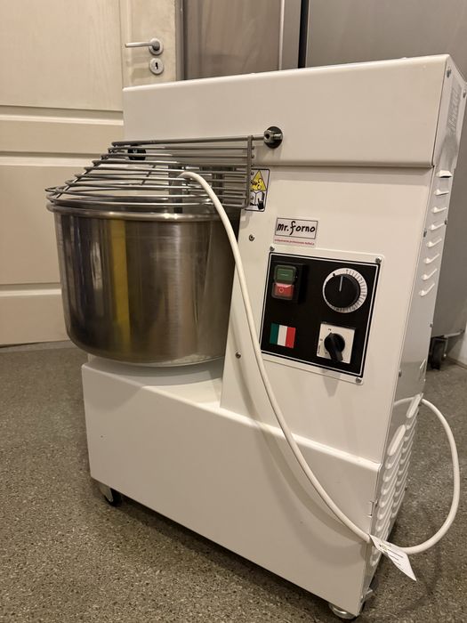 Malaxor Resto Italia, 30 l, 380v, 2 viteze, NOU, GARANTIE