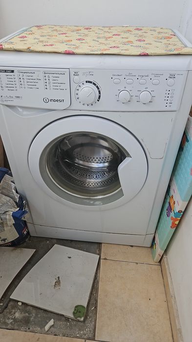 Продам стиральную машину автомат