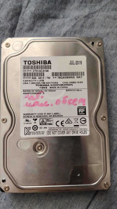 Жесткий диск hdd TOSHIBA