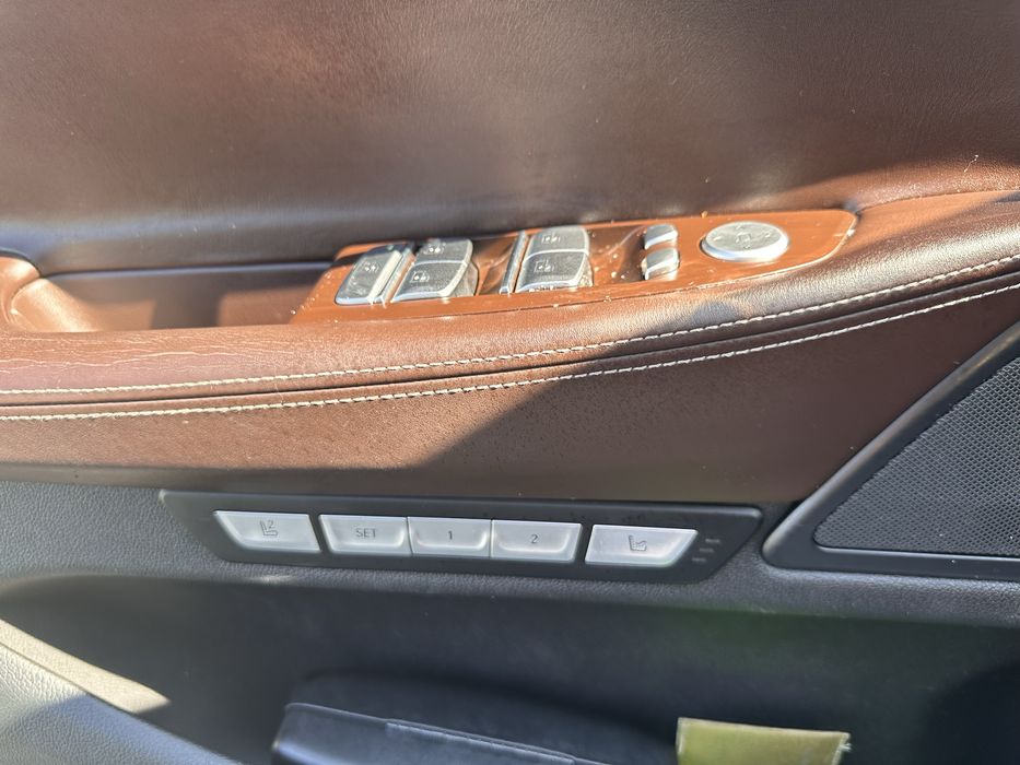 BMW seria 7 model G11