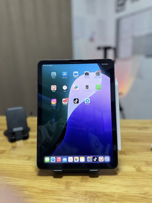 iPad Air 2022 (5-gen) Wi-Fi