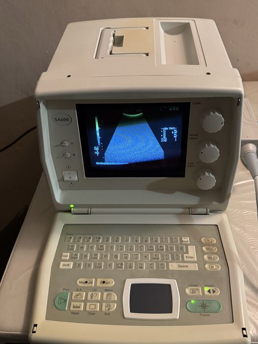 Узи аппарат б/у в рабочем состоянии.