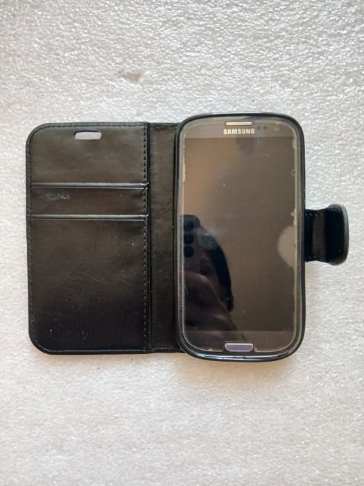 Смартфон Samsung I9301 GALAXY S3 Neo