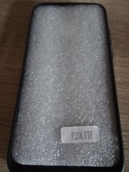 Кейс за телефон Huawei p20 lite.
