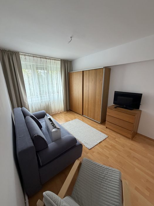 Inchiriez apartament 2 camere