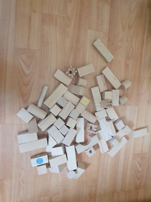 Sina din lemn și tren Ikea & Lidl