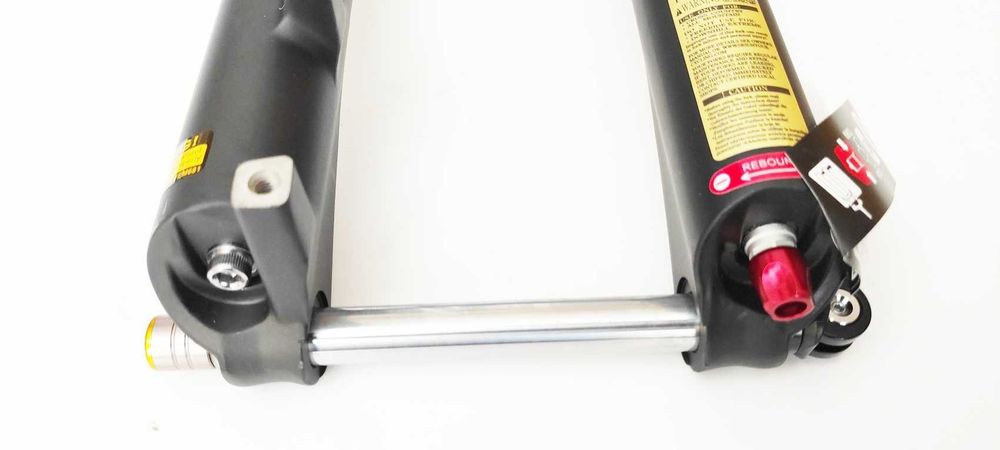 Furca Suntour Axon RLR DS Air 27.5" 120mm 15x100mm gat 1 1/8" nou