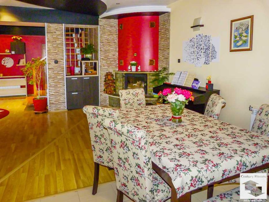 Продава се Къща в Горна Оряховица - 184 кв.м за 1414 €/кв.м - Снимка #1