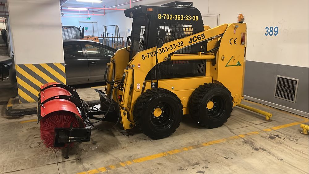 Бобкат мини погрузчи