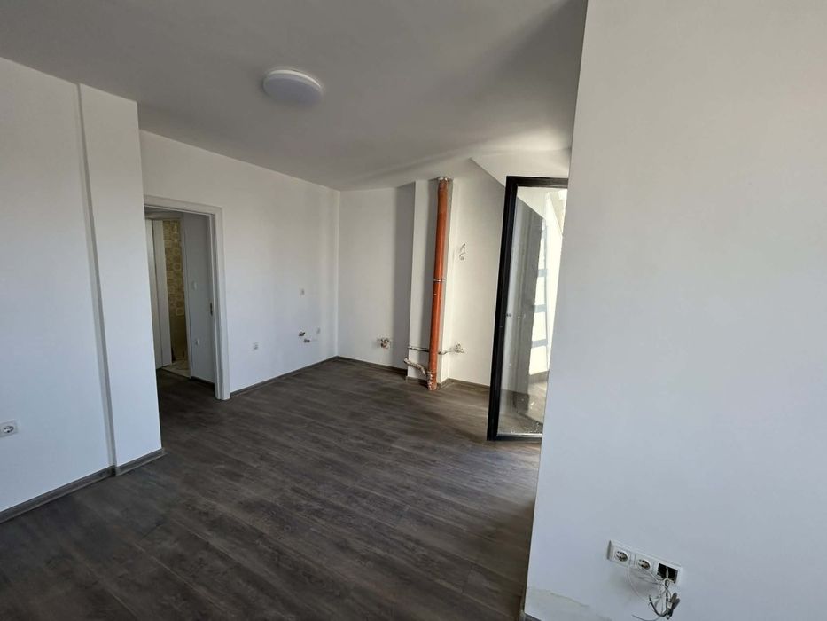 Продава се Двустаен апартамент в Пловдив, Кършияка - 75 кв.м за 1275 €/кв.м - Снимка #8