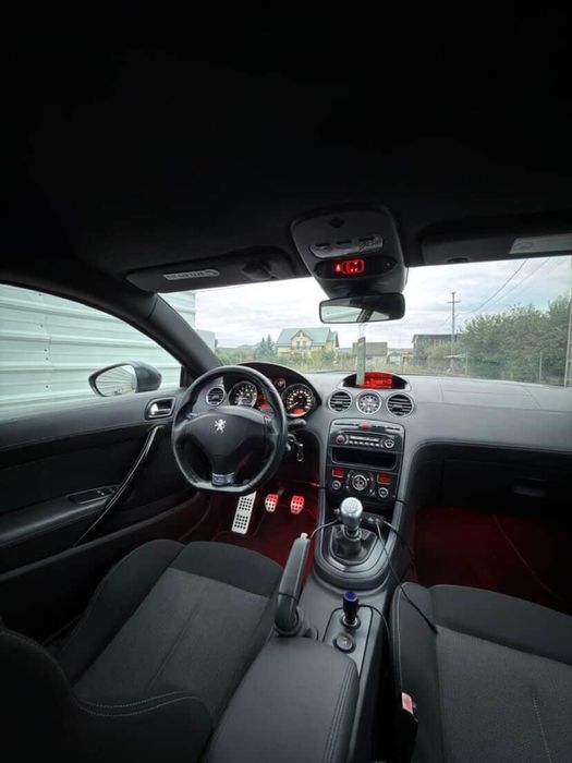Vând sau Schimb Peugeot RCZ