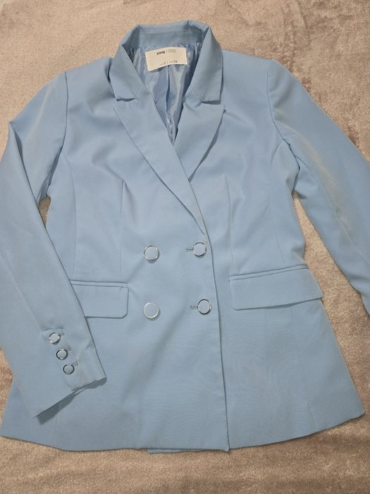 Светло синьо сако, размер S,  от Sinsay