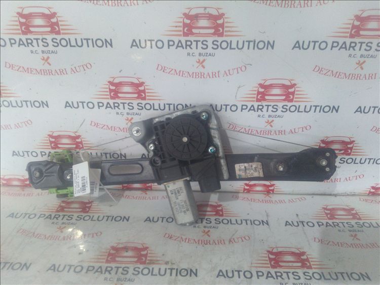 macara geam usa stanga spate bmw seria 1 an fabr. 2006