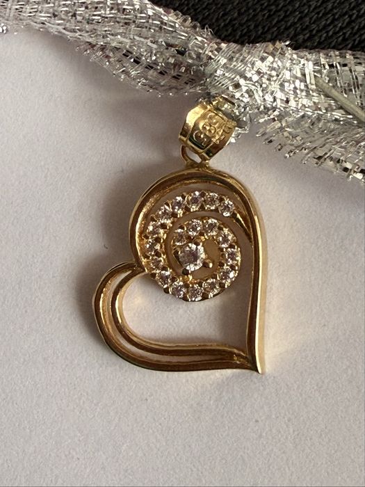 Pandantiv Aur 14K D'Amour NOU - Inimă cu pietre (Cadou Ideal)