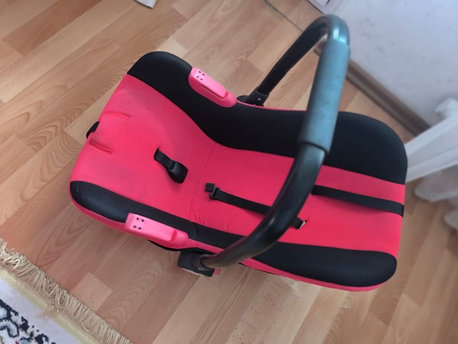 Автокресло б/у, в хорошем состоянии