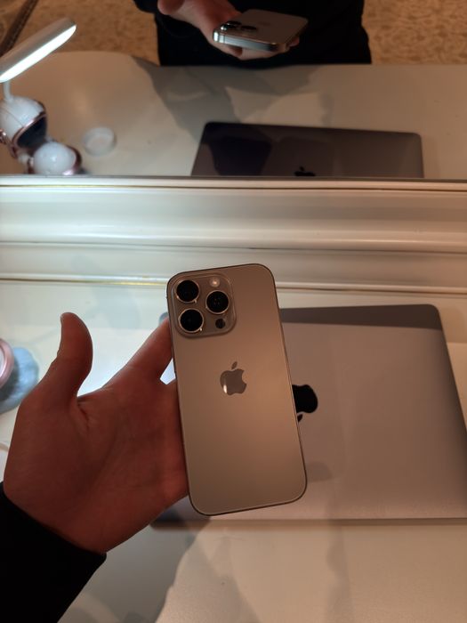 Iphone 16 pro desert 256gb