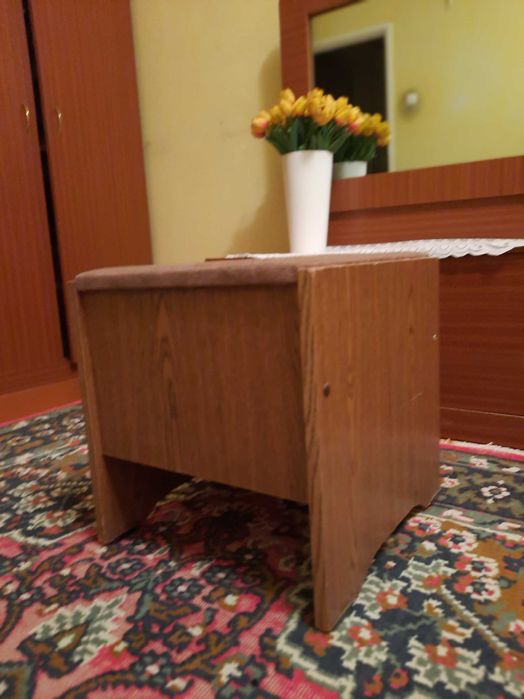 Мебель для спальни. Цена договорная