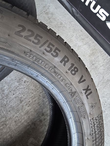 225/55/18 Continental 4бр