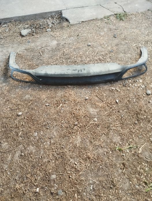 Продам бампер задний