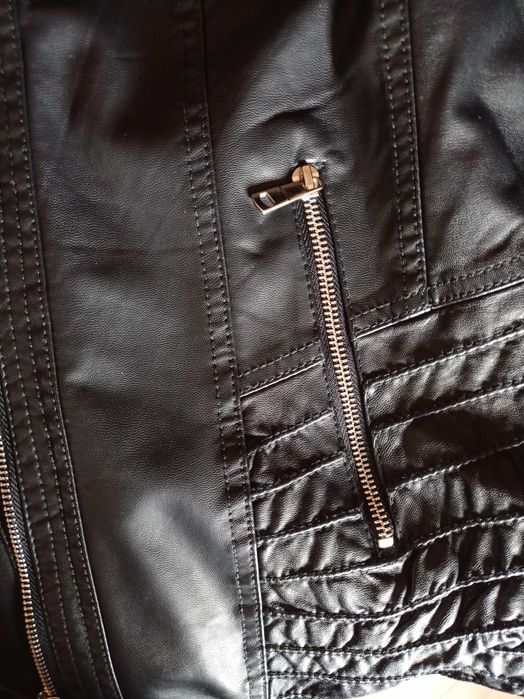 Черно кожено яке с подплата