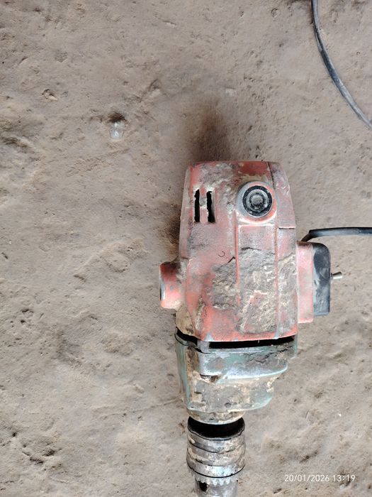 Mikser sotiladi ishlaydi