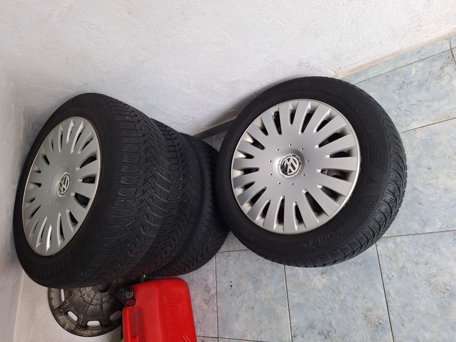Set complet roti Vw 16" jante tabla, anvelope iarna + capace originale