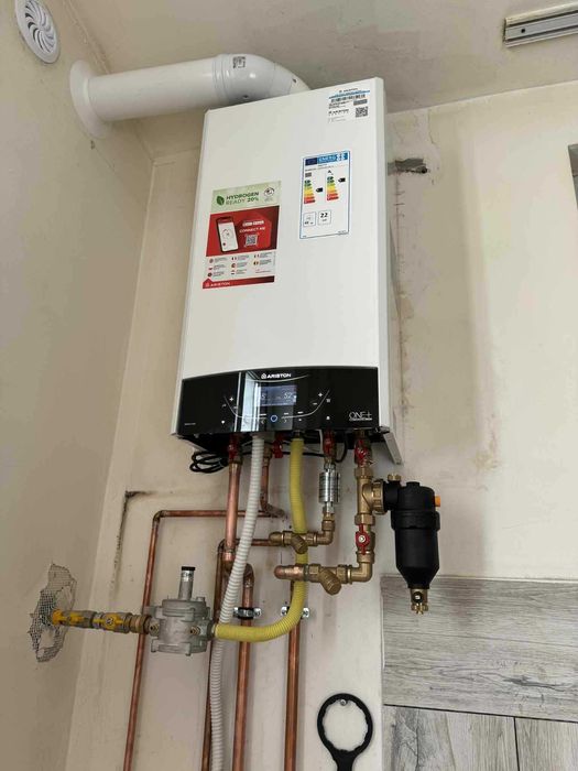 Instalator termic sanitar și aer condiționat