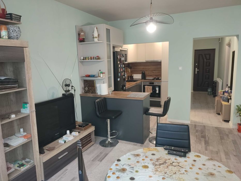 Продава се Етаж от къща в Търговище, Вароша - 80 кв.м за 1651 €/кв.м - Снимка #1