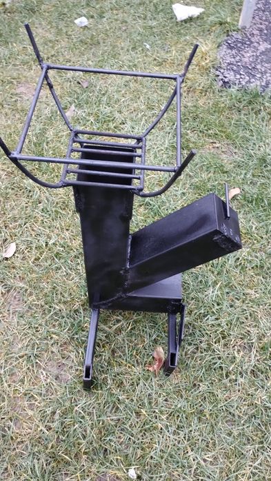 De vânzare o sobă rachetă,gata de utilizare.