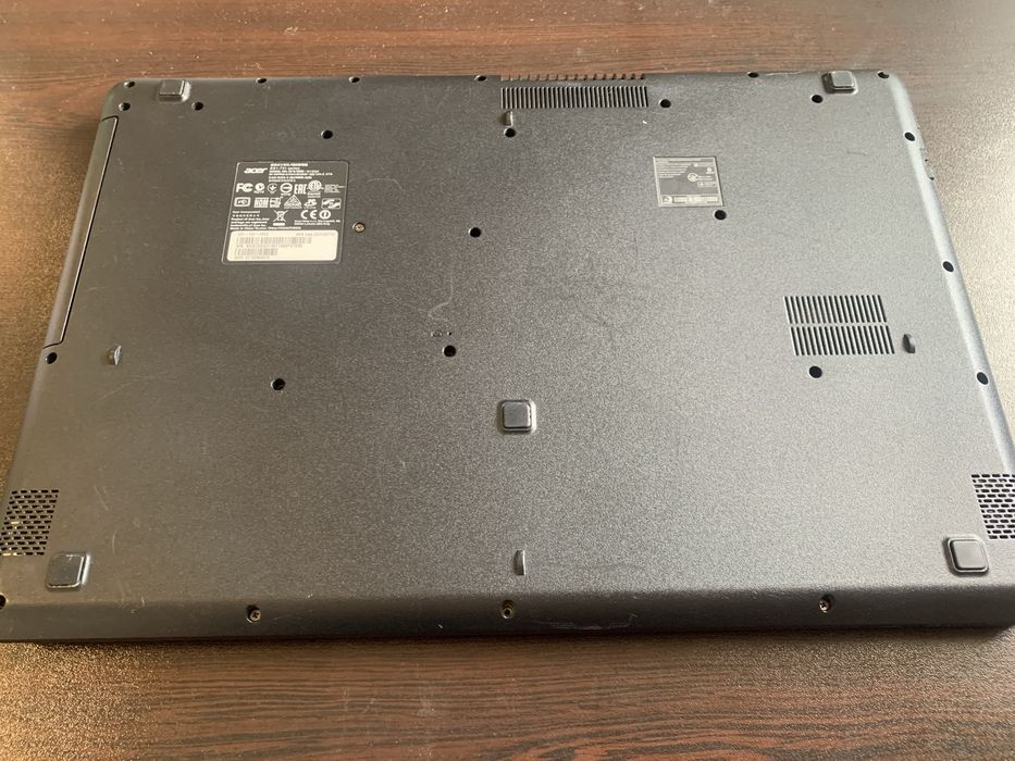 Лаптоп Acer ES1-731 series за части