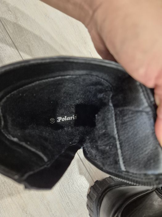 Продам почти новые сапоги.