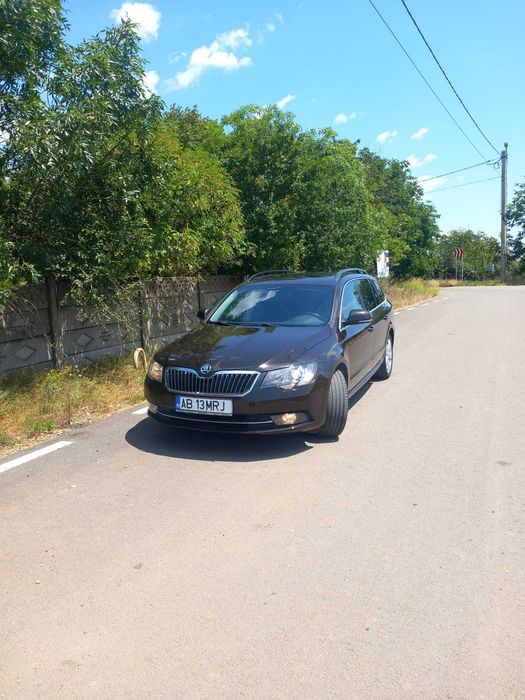 SKODA Superb 2015 — imagine 4