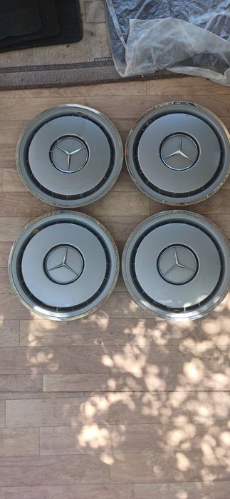 Продам колпаки на Mercedes-Benz