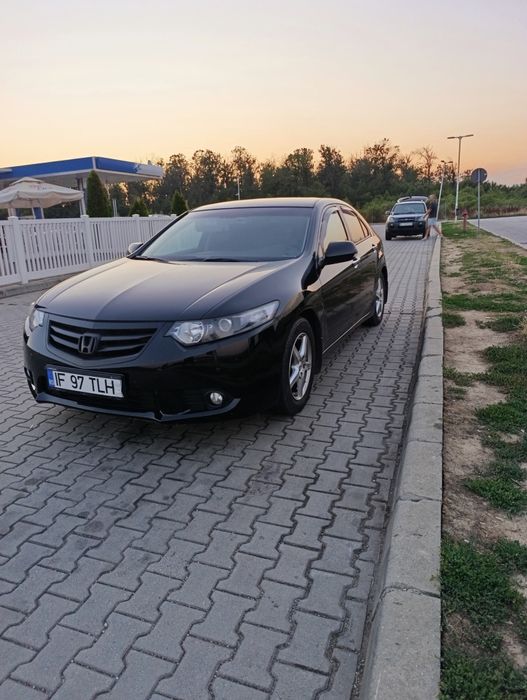 Honda Accord 2012 | 2.0 Benzină 156 CP | Automată |