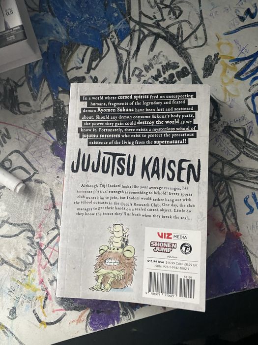 Vand jujutsu kaisen manga volumul 1