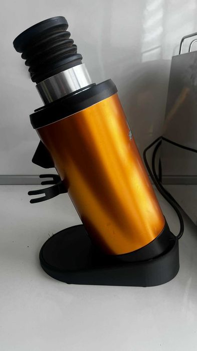 Кафемелачка G-IOTA DF64