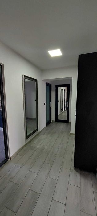 Apartament 4 camere, etaj 2 bulevardul Tudor Vladimirescu