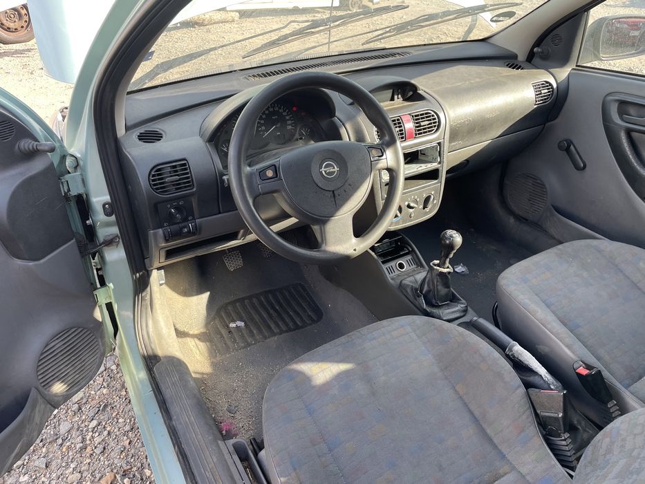 Опел Корса Ц 1.0i 12v 58кс 2003г На Части