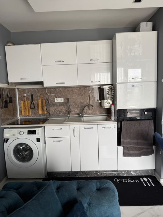 Тристаен апартамент в Кайсиева градина