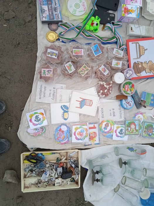 Китоб дана 4500 сумдан