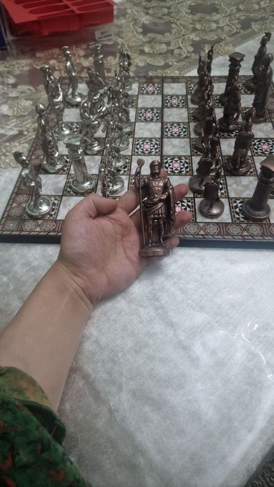 Президентский  Шахматы наборы экскюзивний коллекционные  королевский