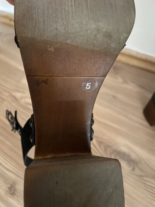 Sandale dama M&S marimea 38