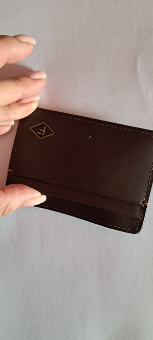 Визитник на Fossil