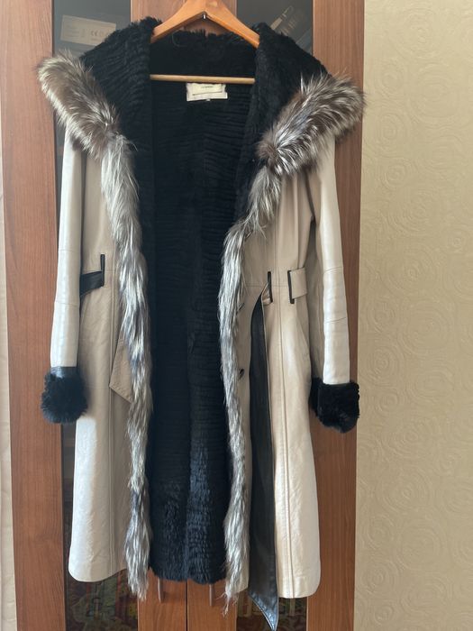 Пальто кожаное на меху