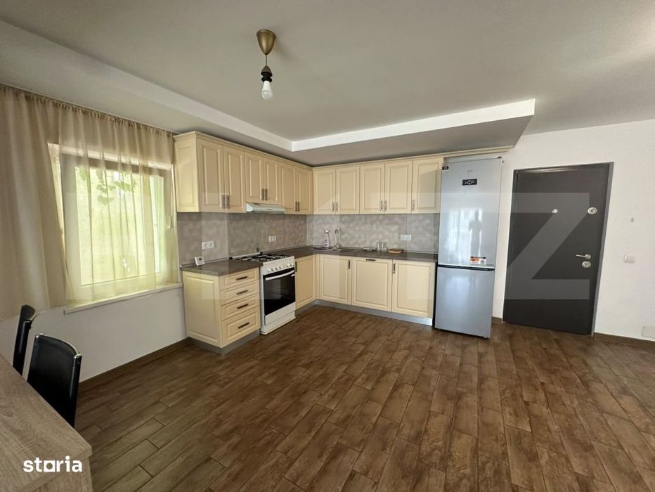 Apartament 3 camere, 100 mp, zona Centrala