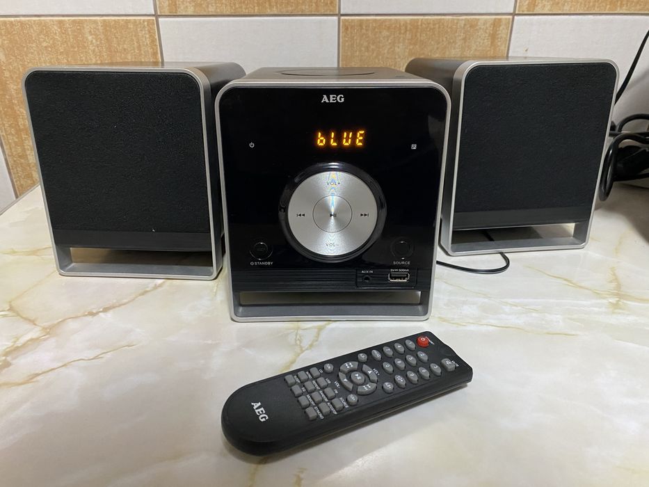 Microsistem AEG Bluetooth/AUX/CD/Radio