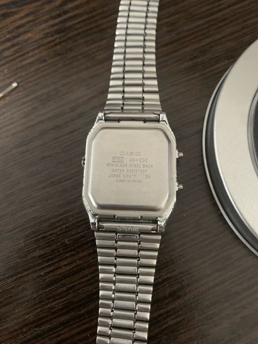 Часы Casio AQ-230